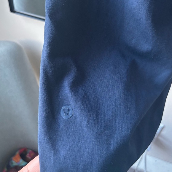 LULULEMON | commission pant | size 36 - Picture 9 of 10